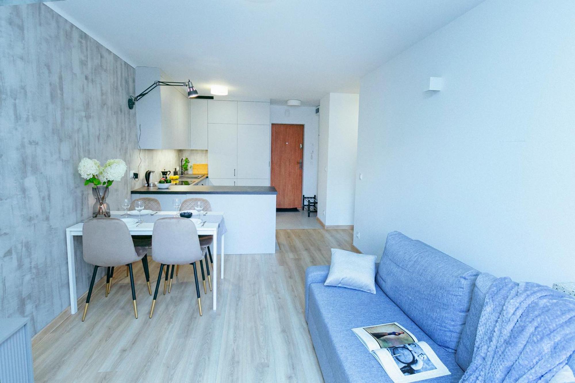Chlodna 11 - 6 Os Apartament - Better Rental Varşovia Exterior foto